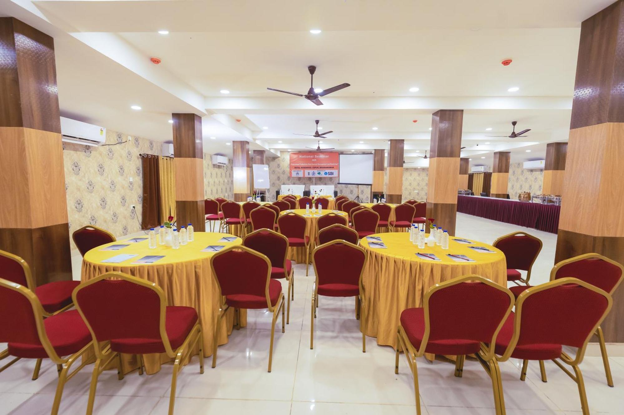 Rosewood Luxury Hotel Bhubaneswar Exterior foto